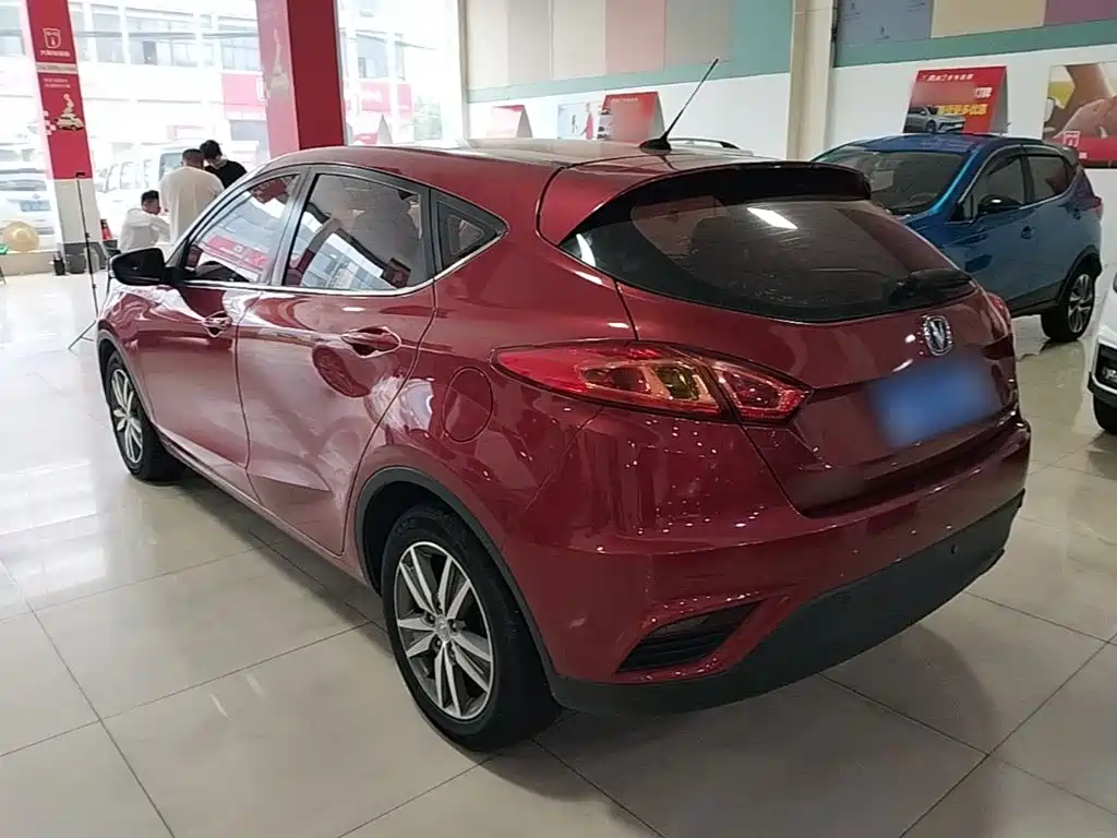 Changan Eado XT — миниатюра 5