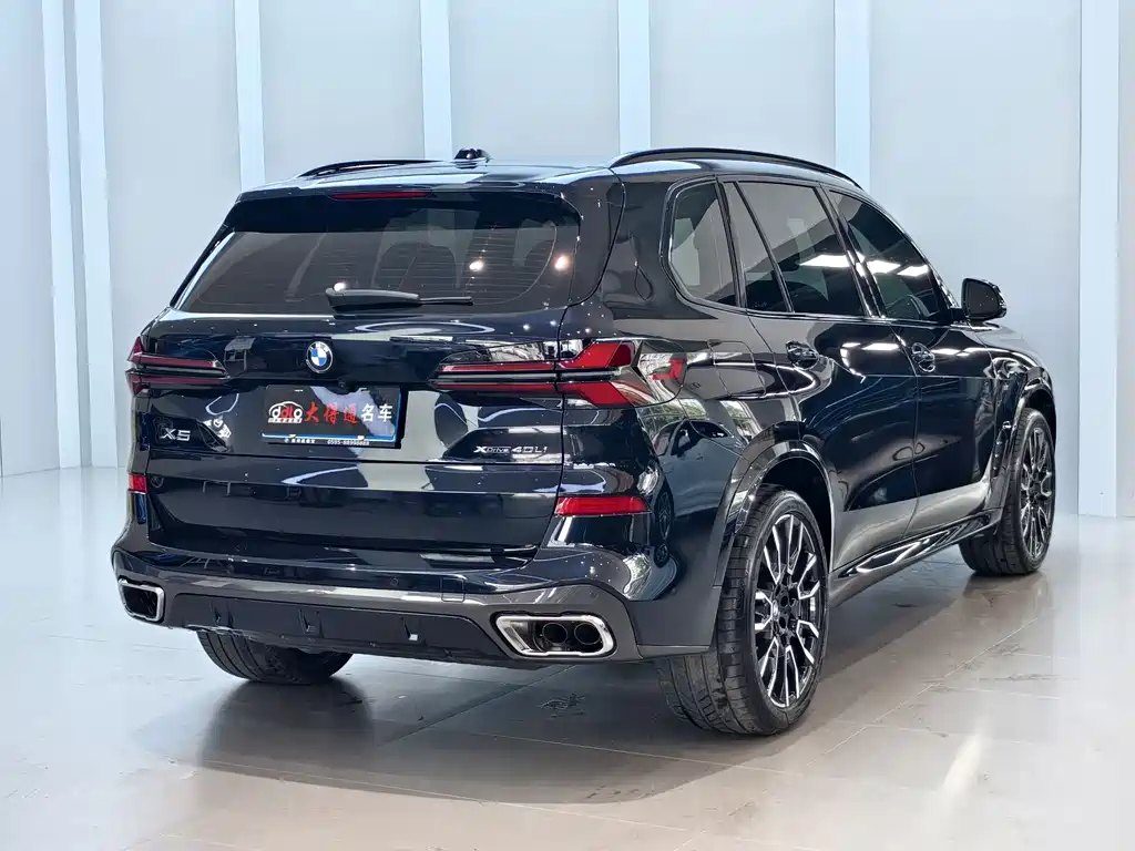 BMW X5 2023 xDrive 40Li M Sport