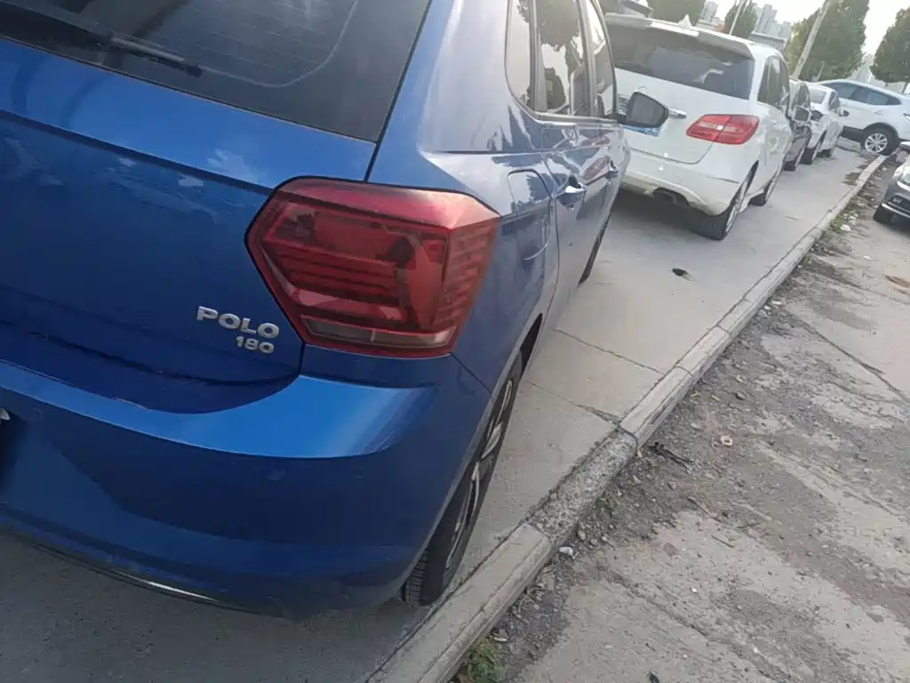 Volkswagen Polo — миниатюра 8
