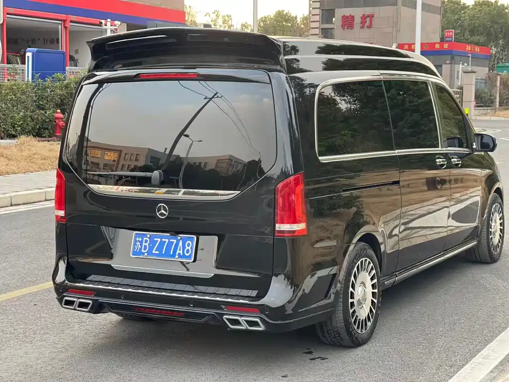 MERCEDES-BENZ V CLASS