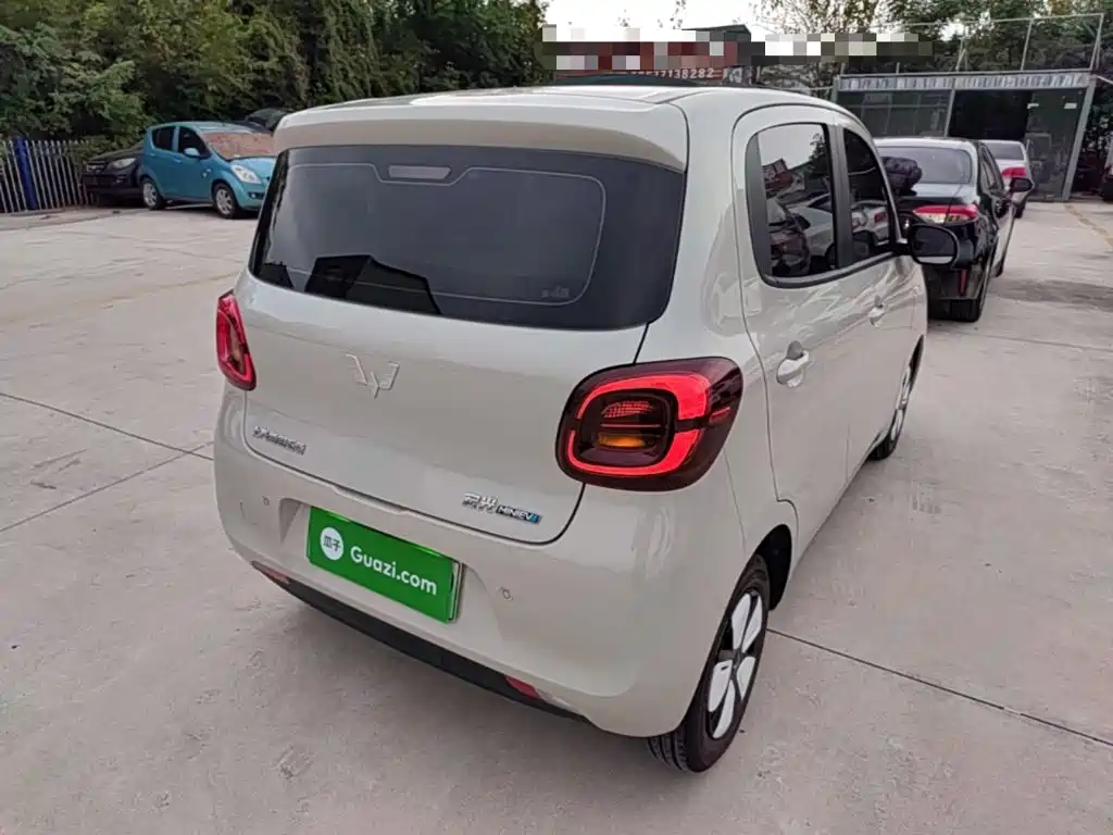 Wuling MINIEV — миниатюра 7