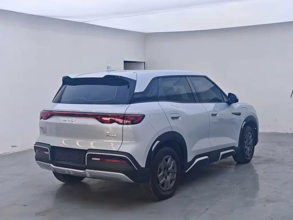 BYD Yuan UP — миниатюра 7