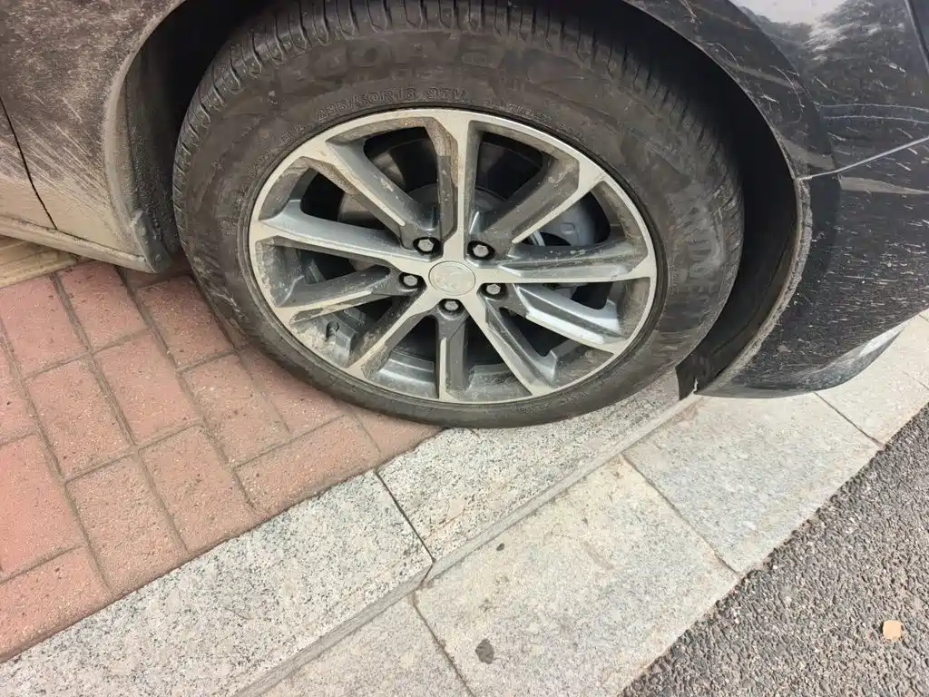 Buick LaCrosse — миниатюра 19