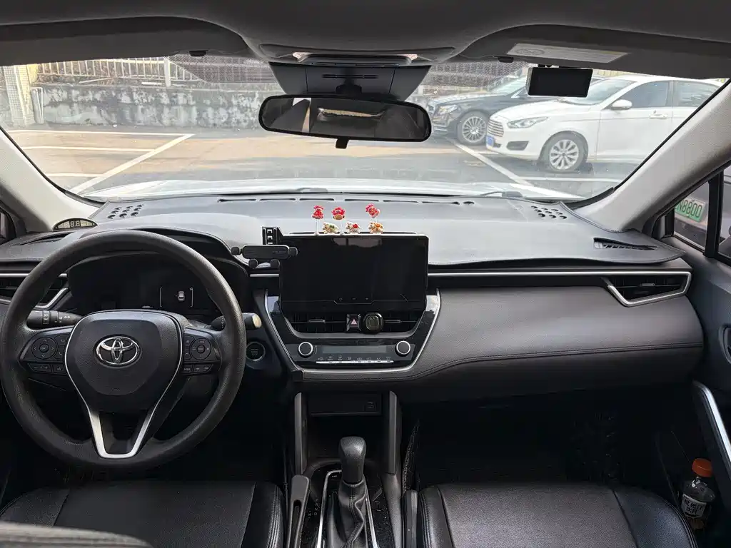 Toyota Frontlander — миниатюра 12