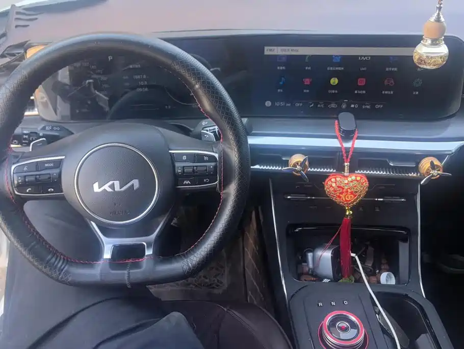 Kia K5 — миниатюра 12
