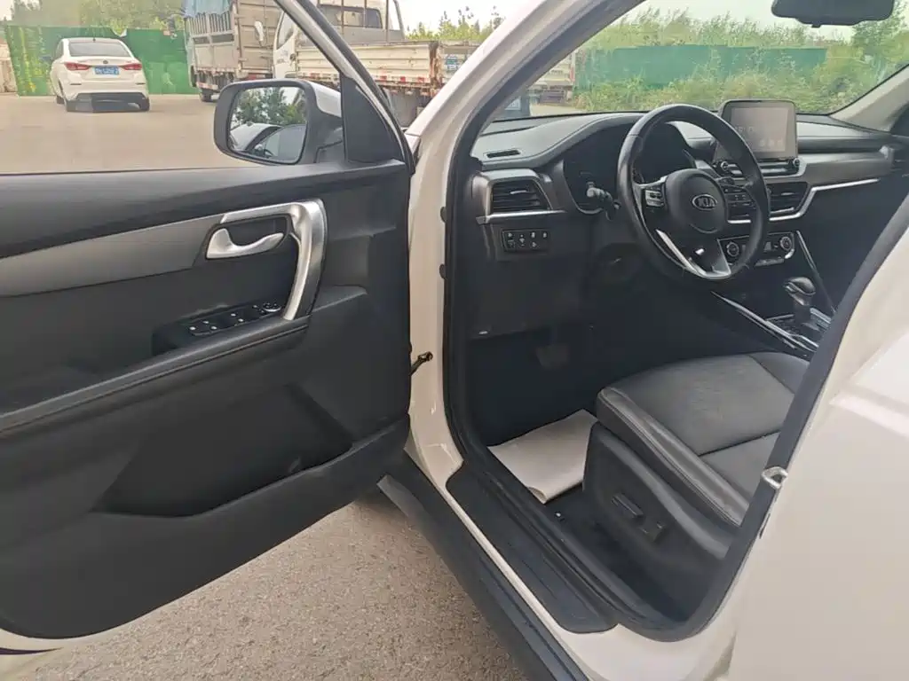 Kia Sportage — миниатюра 16