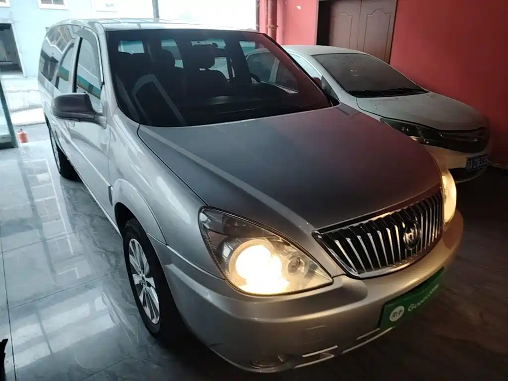 Buick GL8 — миниатюра 4