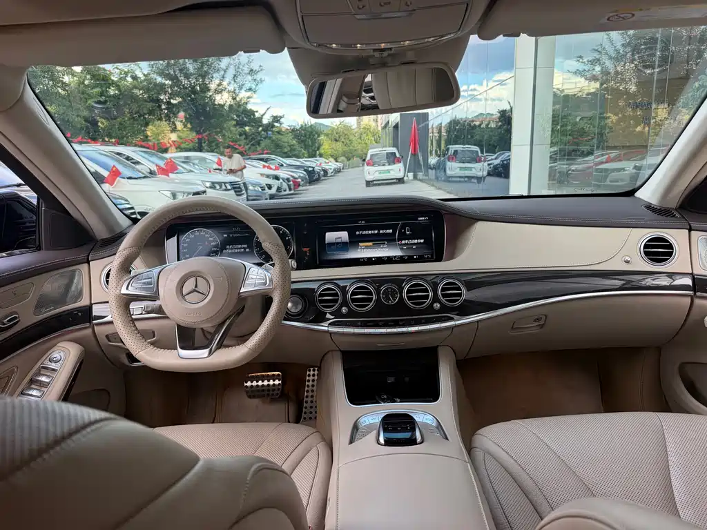 Mercedes-Benz S-Class — миниатюра 6