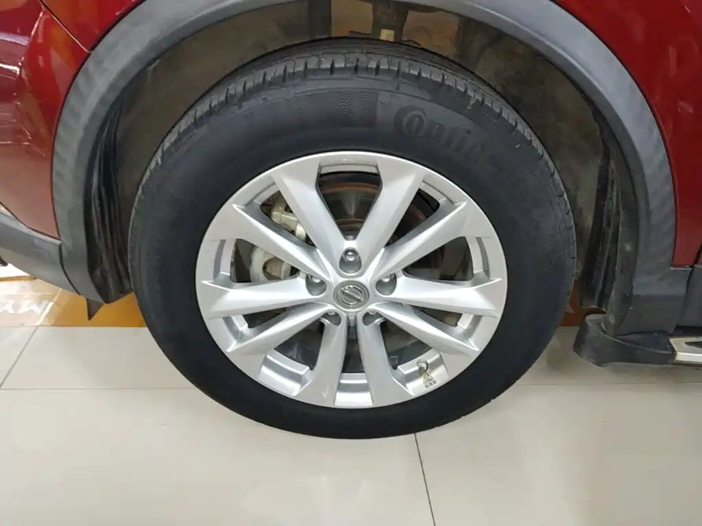 Nissan Qashqai — миниатюра 23