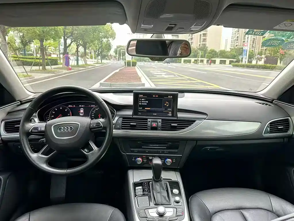 Audi A6L — миниатюра 5