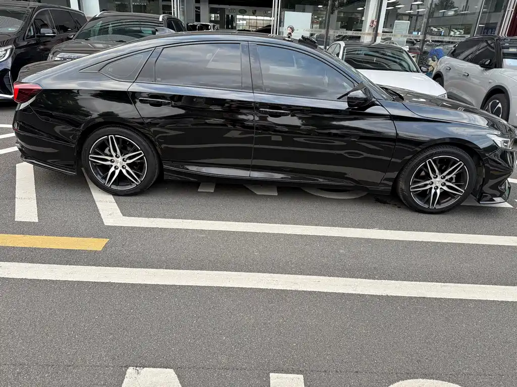 Honda Accord — миниатюра 3