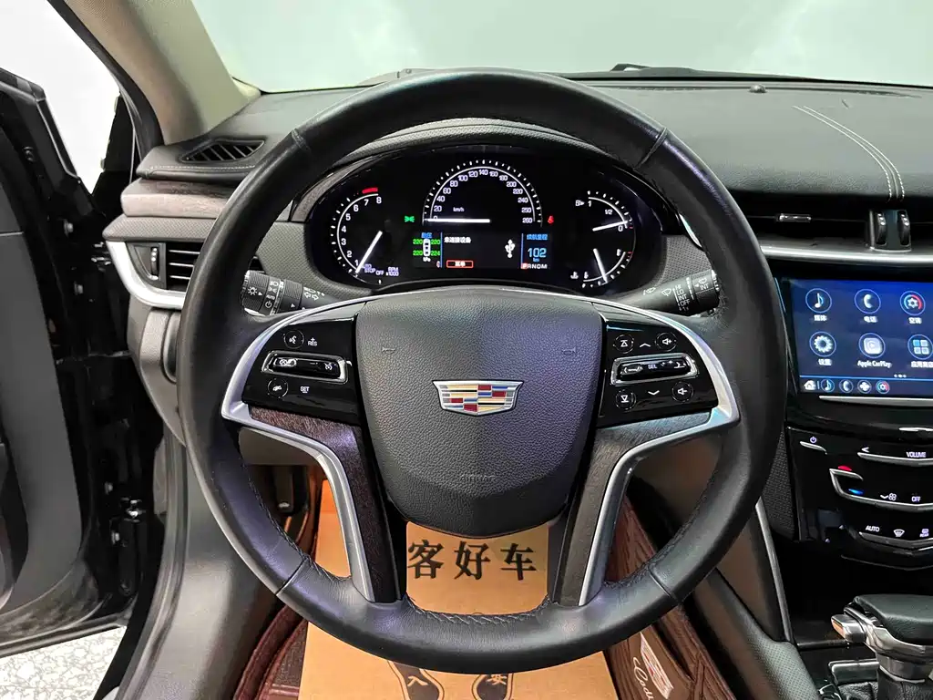 Cadillac XTS — миниатюра 8