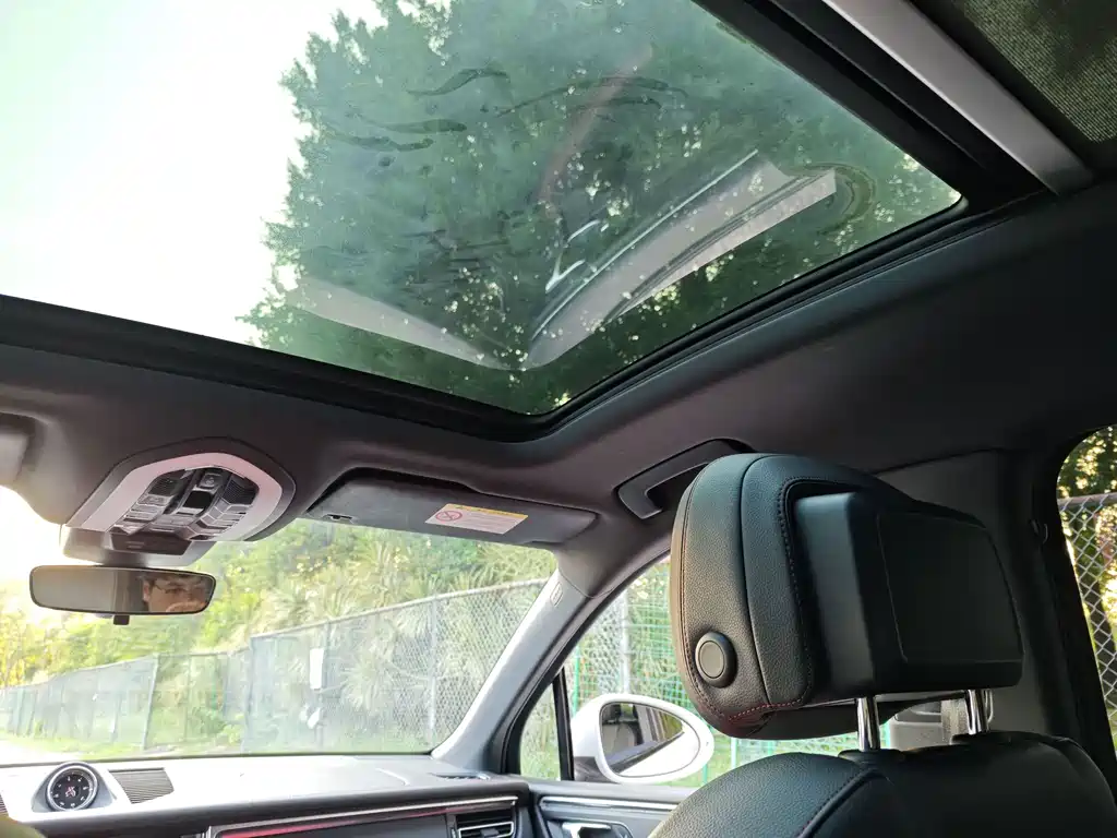 Porsche Macan — миниатюра 27