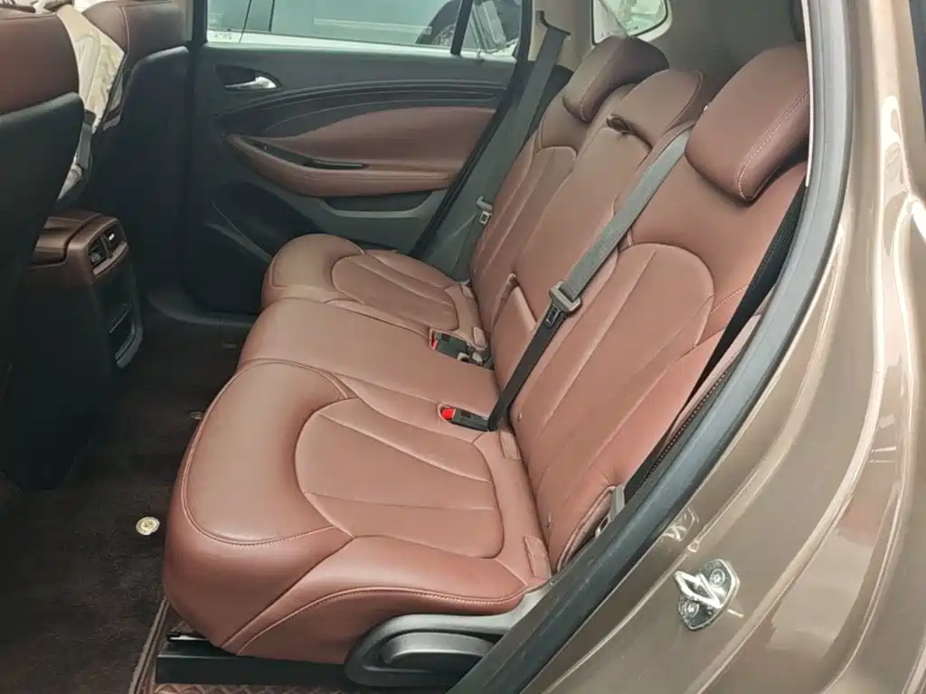 Buick Envision Plus — миниатюра 17