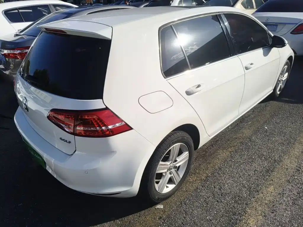 Volkswagen Golf — миниатюра 7