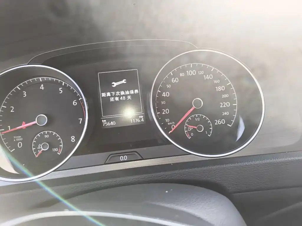 Volkswagen Golf — миниатюра 12