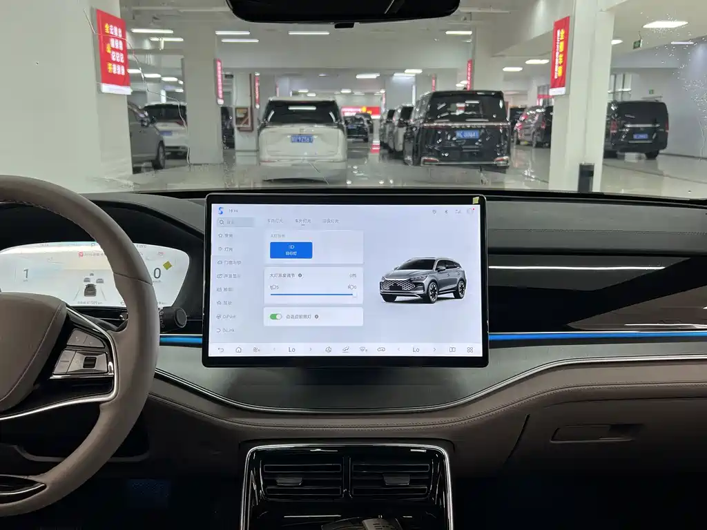 BYD Tang New Energy — миниатюра 7