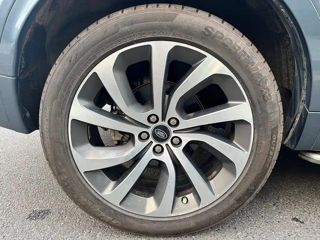 LAND ROVER DISCOVER SPORTS