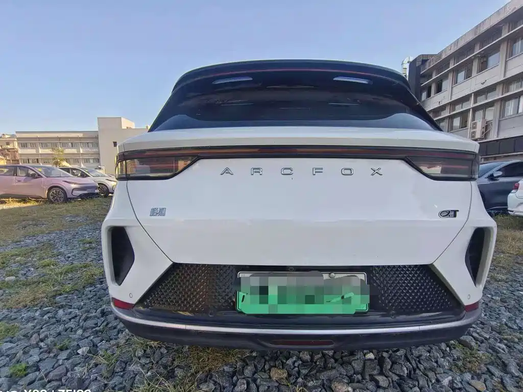 ARCFOX Alpha T — миниатюра 8