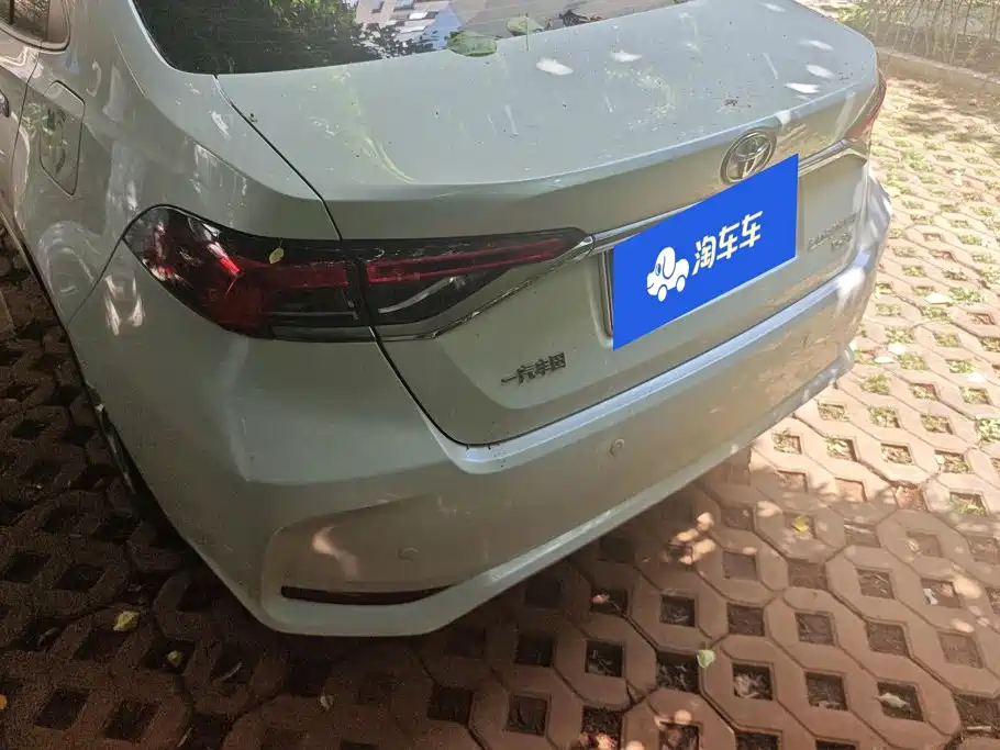 Toyota Corolla — миниатюра 4