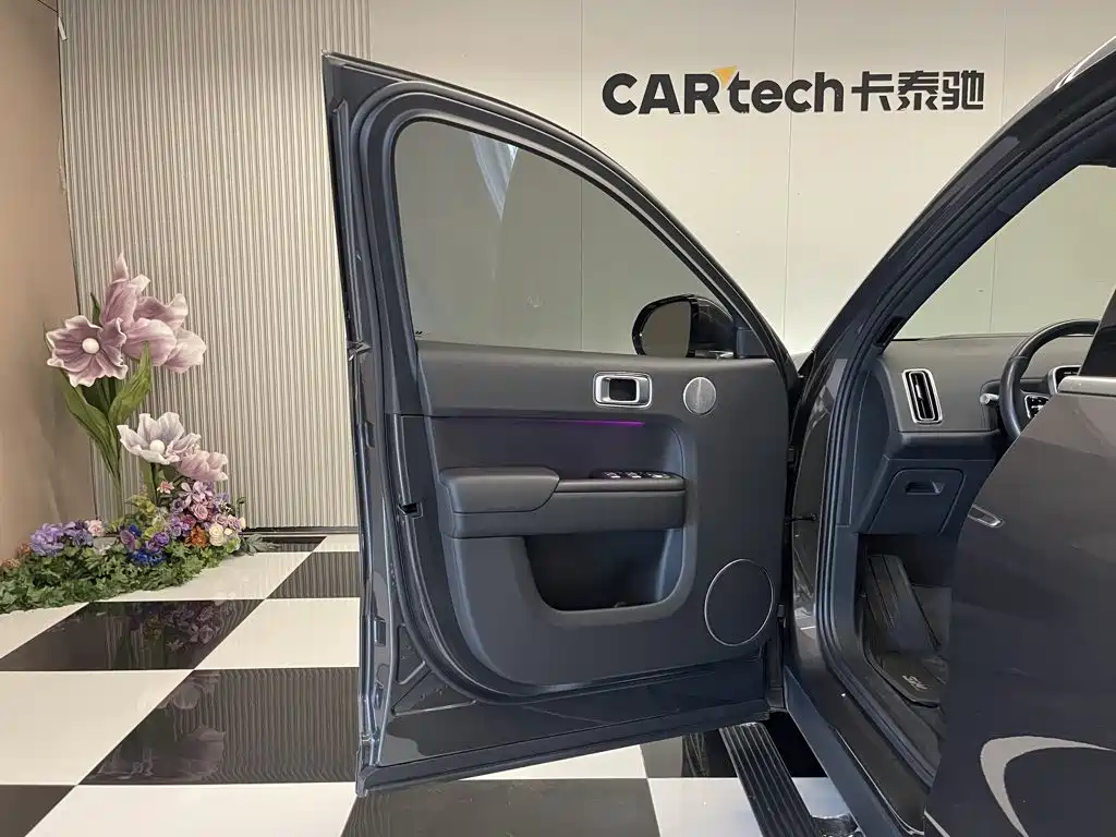 Li Auto Li L9 — миниатюра 16