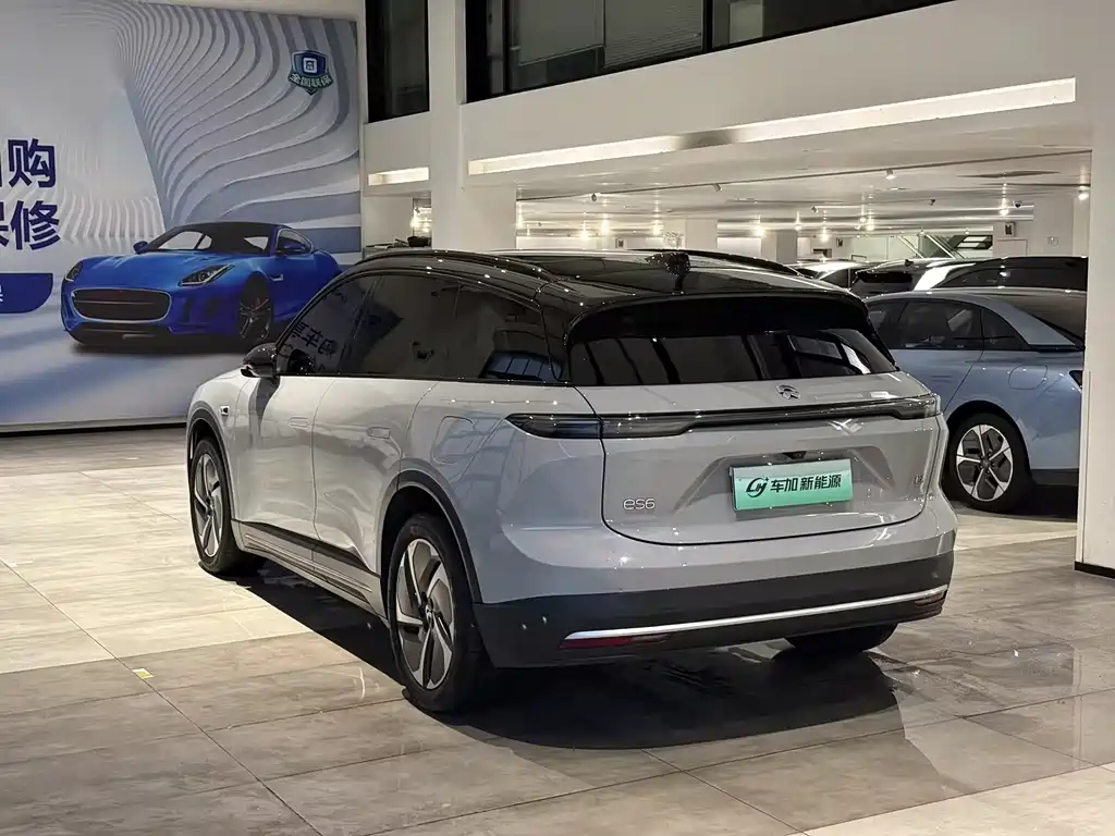 NIO ES6 — миниатюра 7