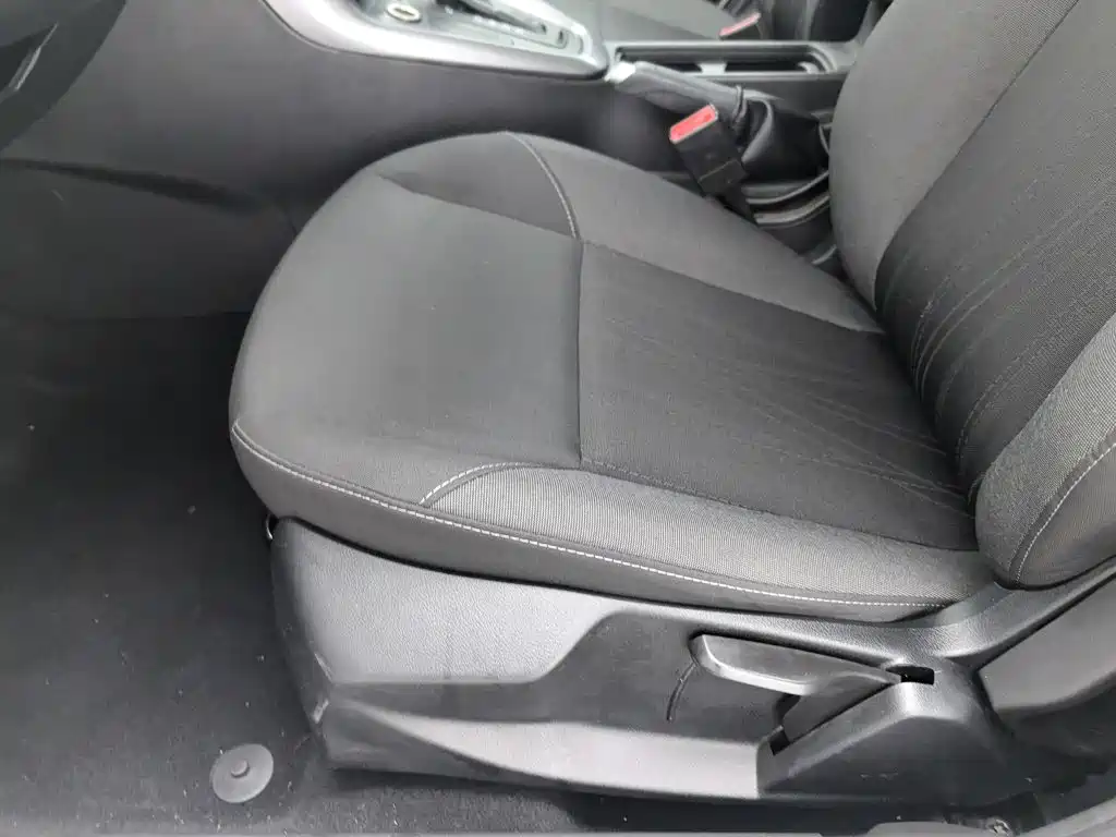Ford Focus — миниатюра 20