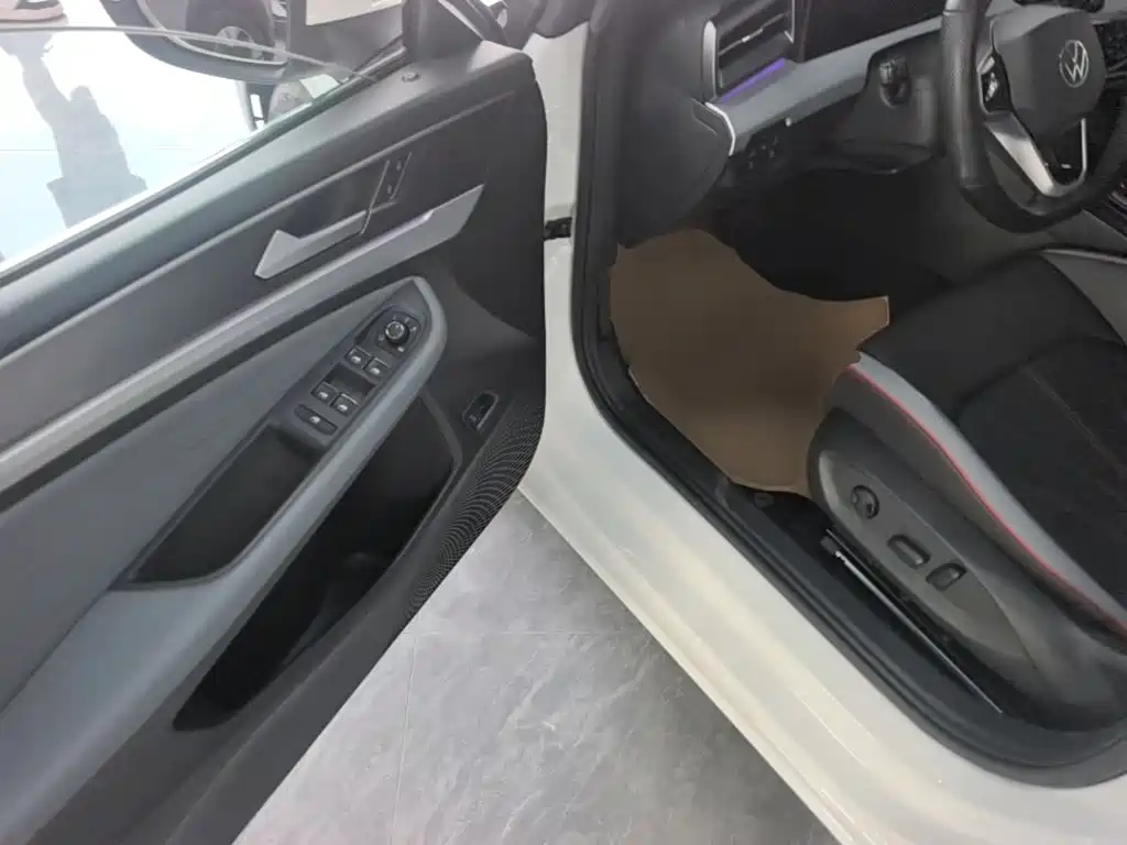 Volkswagen Lamando — миниатюра 16