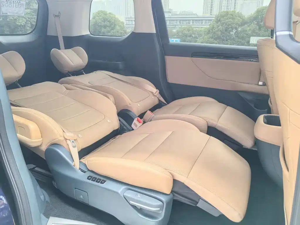 GAC TRUMPCHI E8 NEW ENERGY