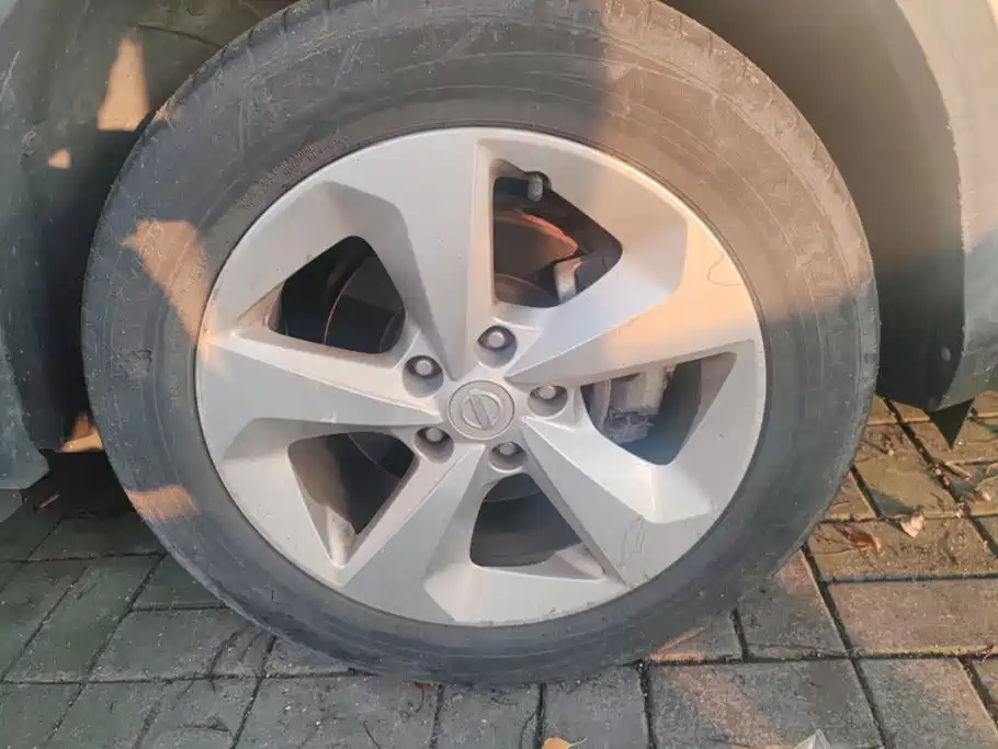 Nissan Qashqai — миниатюра 6