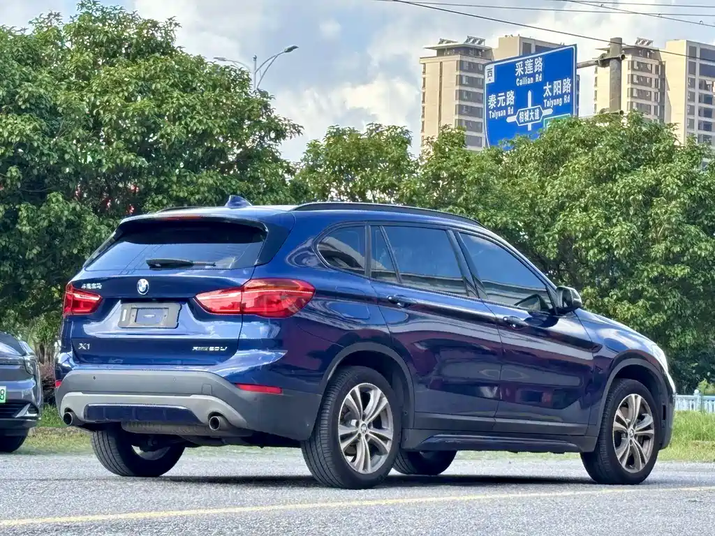 BMW X1 — миниатюра 5