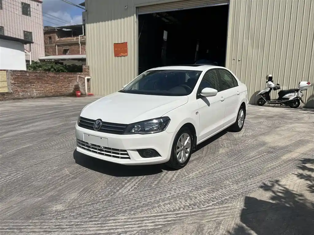 Купить Volkswagen Jetta