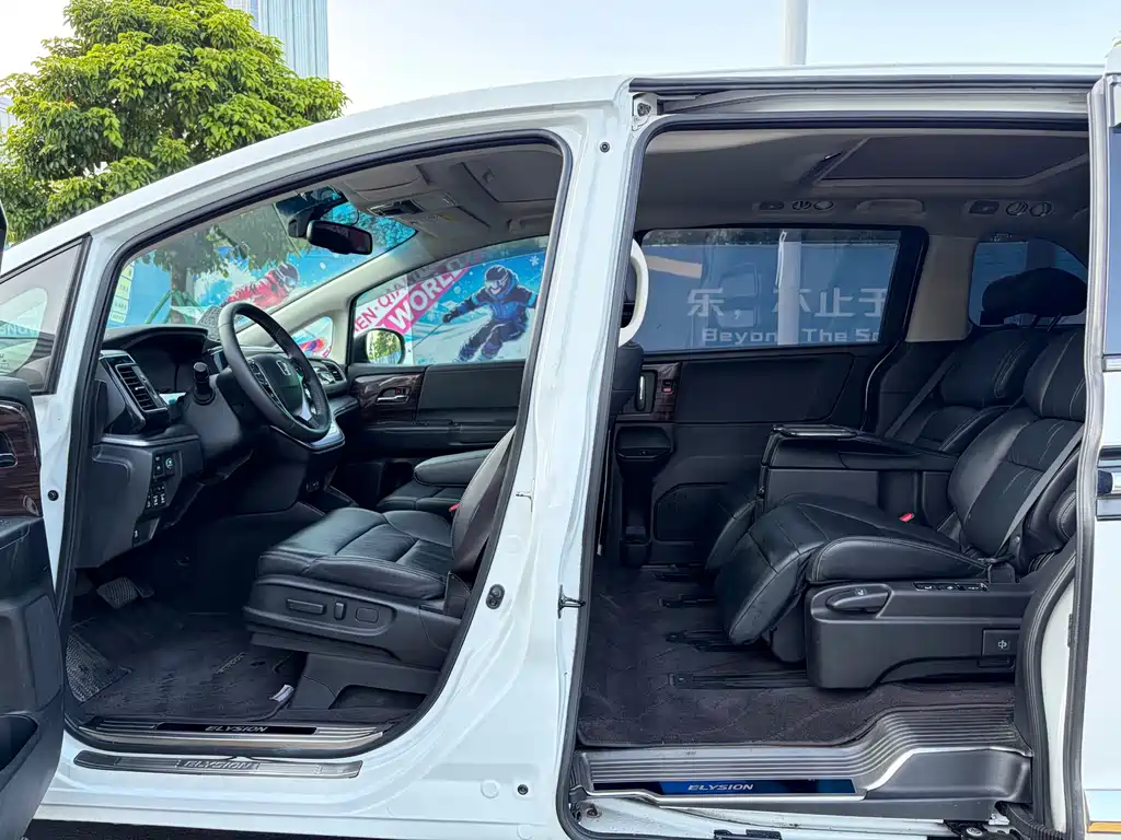 Honda Elysion — миниатюра 9