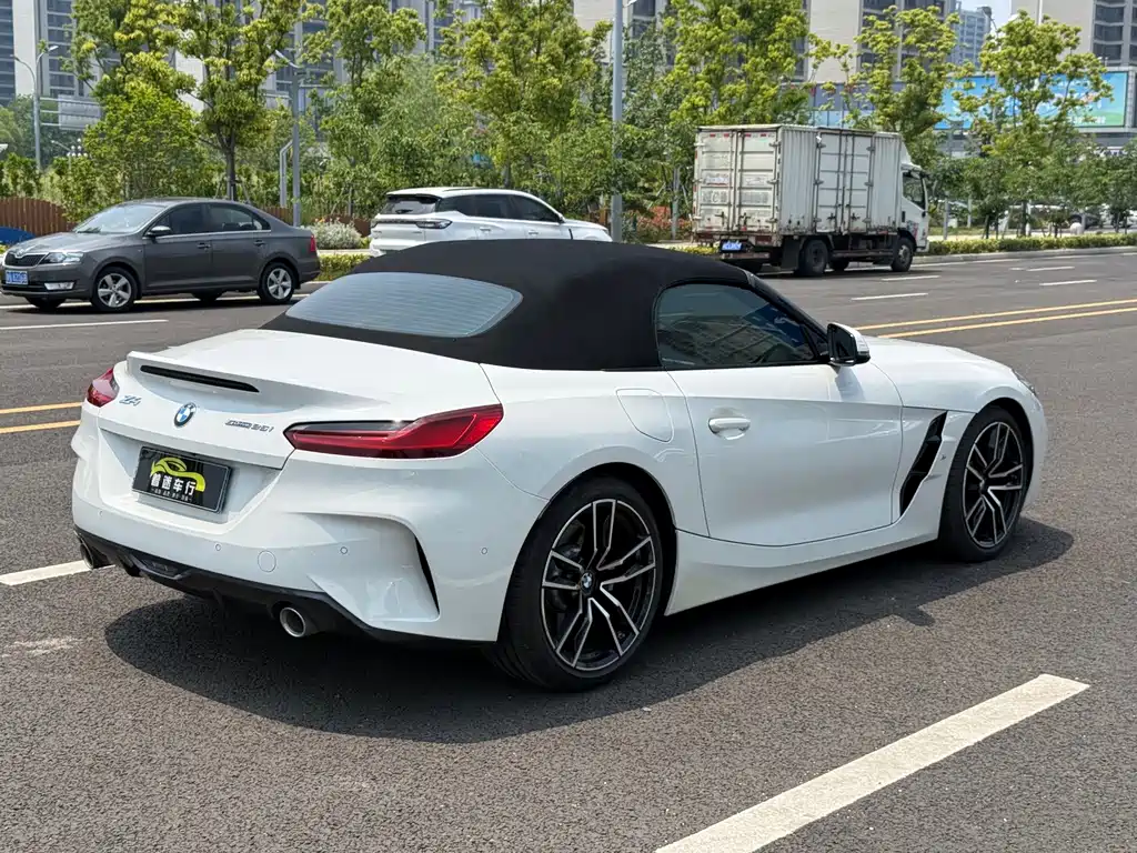 BMW Z4 — миниатюра 6