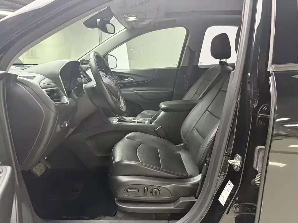 Chevrolet Equinox — миниатюра 6