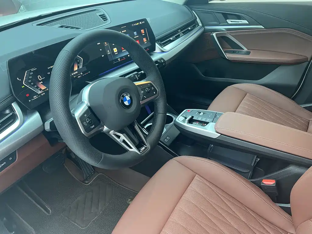 BMW X1 2026 sDrive25Li M Sport