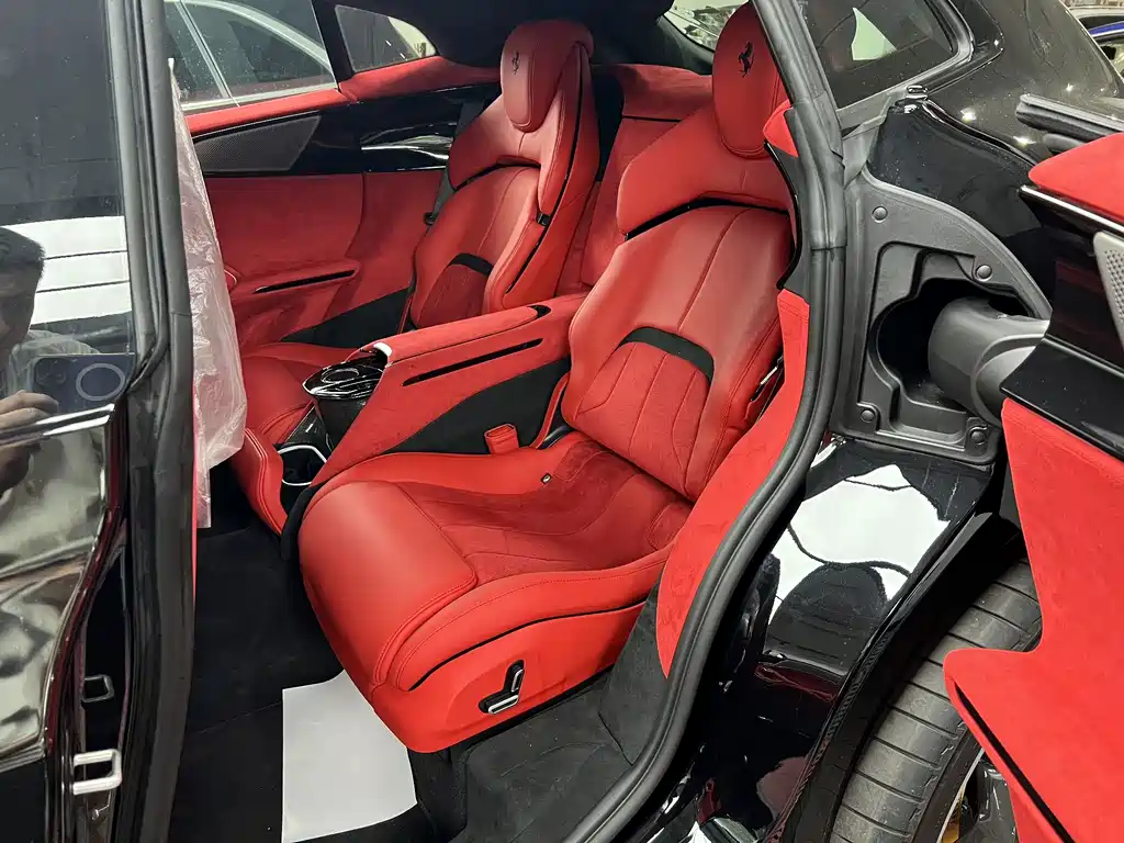 Ferrari Purosangue — миниатюра 12