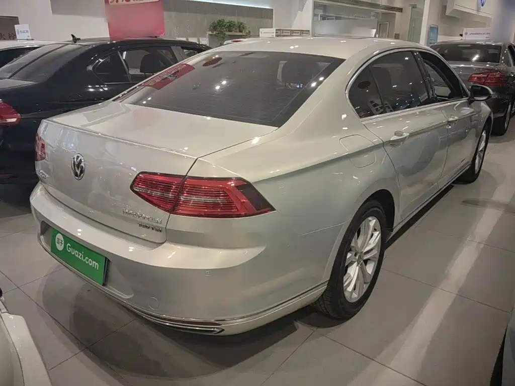 Volkswagen Magotan — миниатюра 7