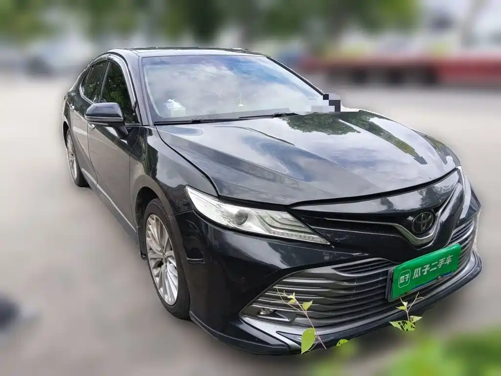 Toyota Camry — миниатюра 24