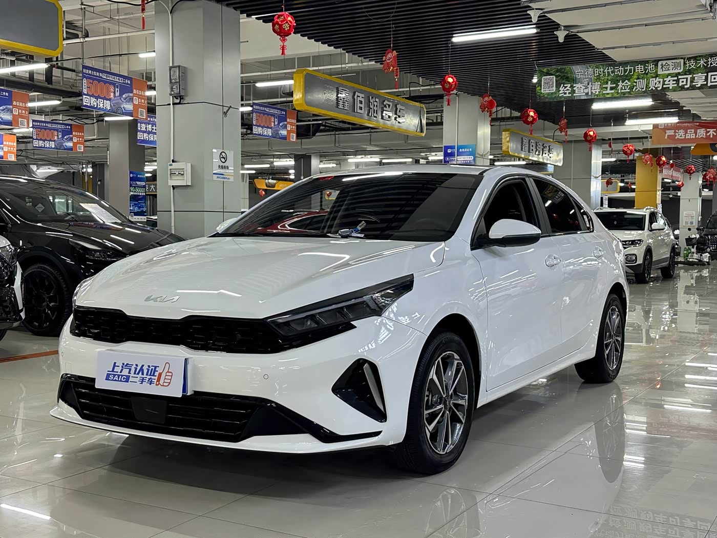 Kia K3 1.5 л 2026 г. Белый, пробег 5000 км