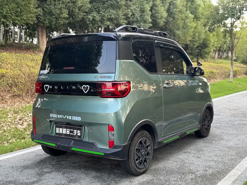 Wuling Hongguang Mini EV 2022 — фото 5
