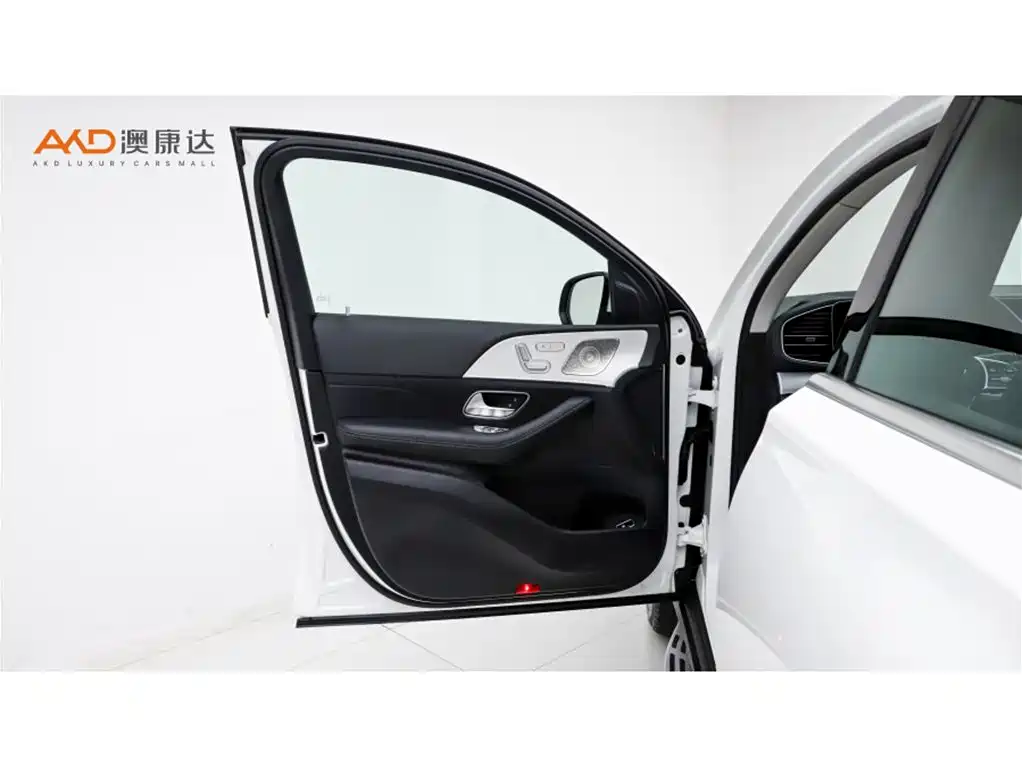 MERCEDES-BENZ GLE COUPE