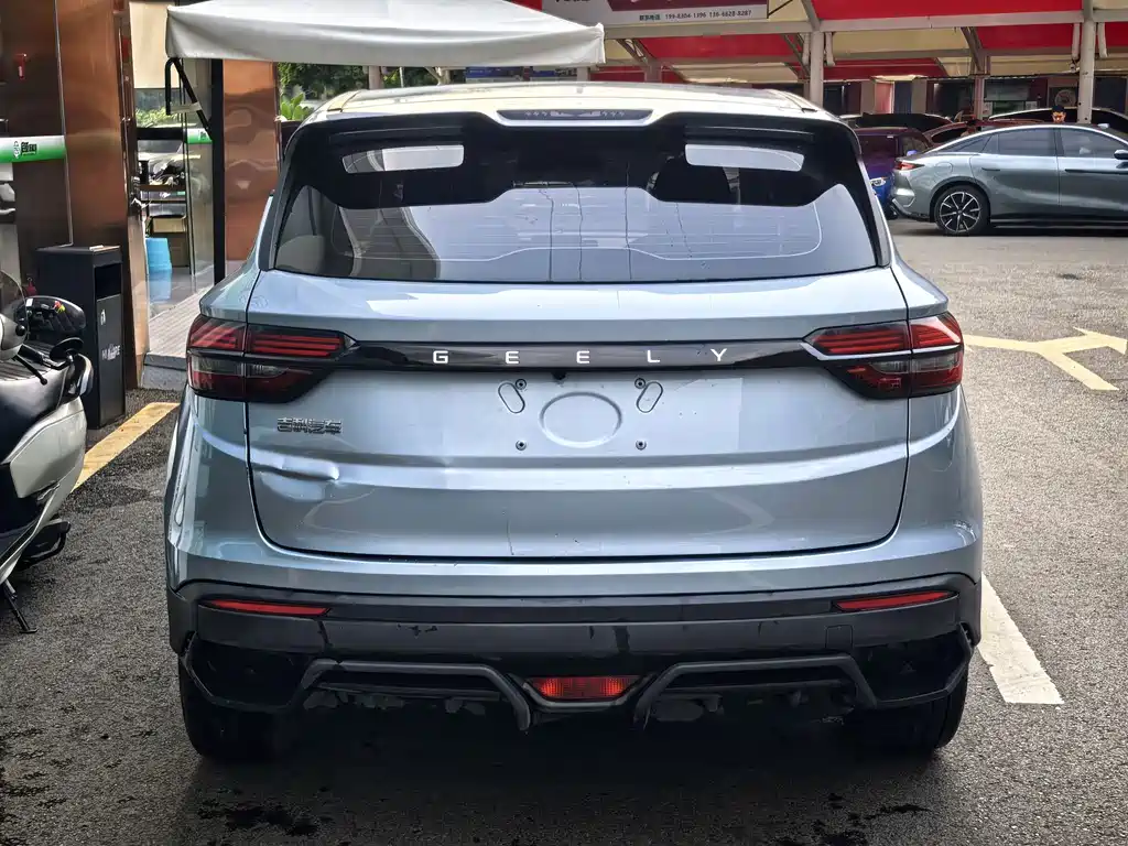 Geely Binyue — миниатюра 4
