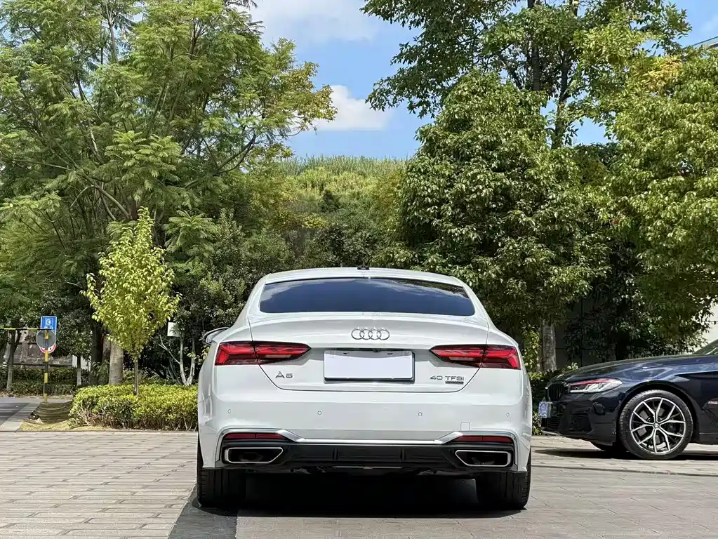 Audi A5 (Import) — миниатюра 8