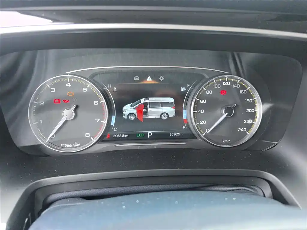 GAC M8 2021 390T Premium