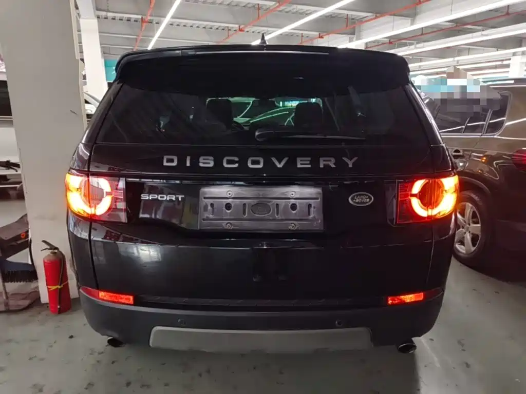 Land Rover Discovery Sport — миниатюра 6