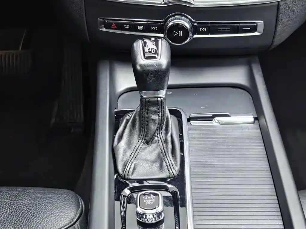 Volvo XC60 — миниатюра 13