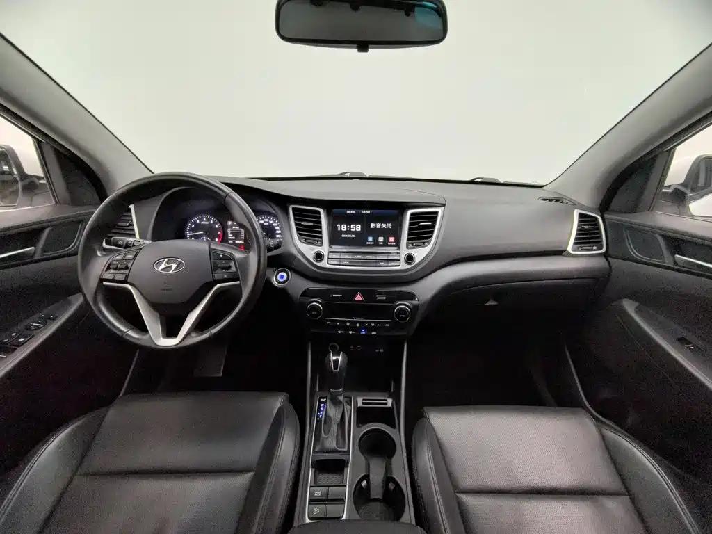 Hyundai Tucson — миниатюра 5