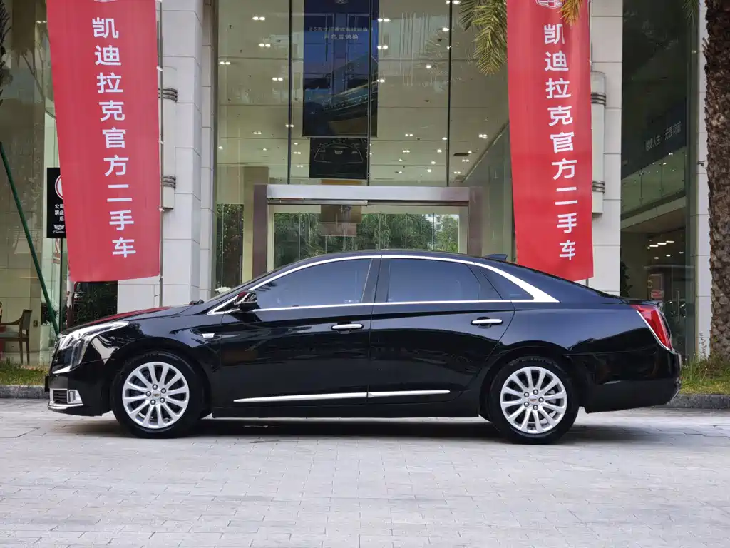 Cadillac XTS — миниатюра 4