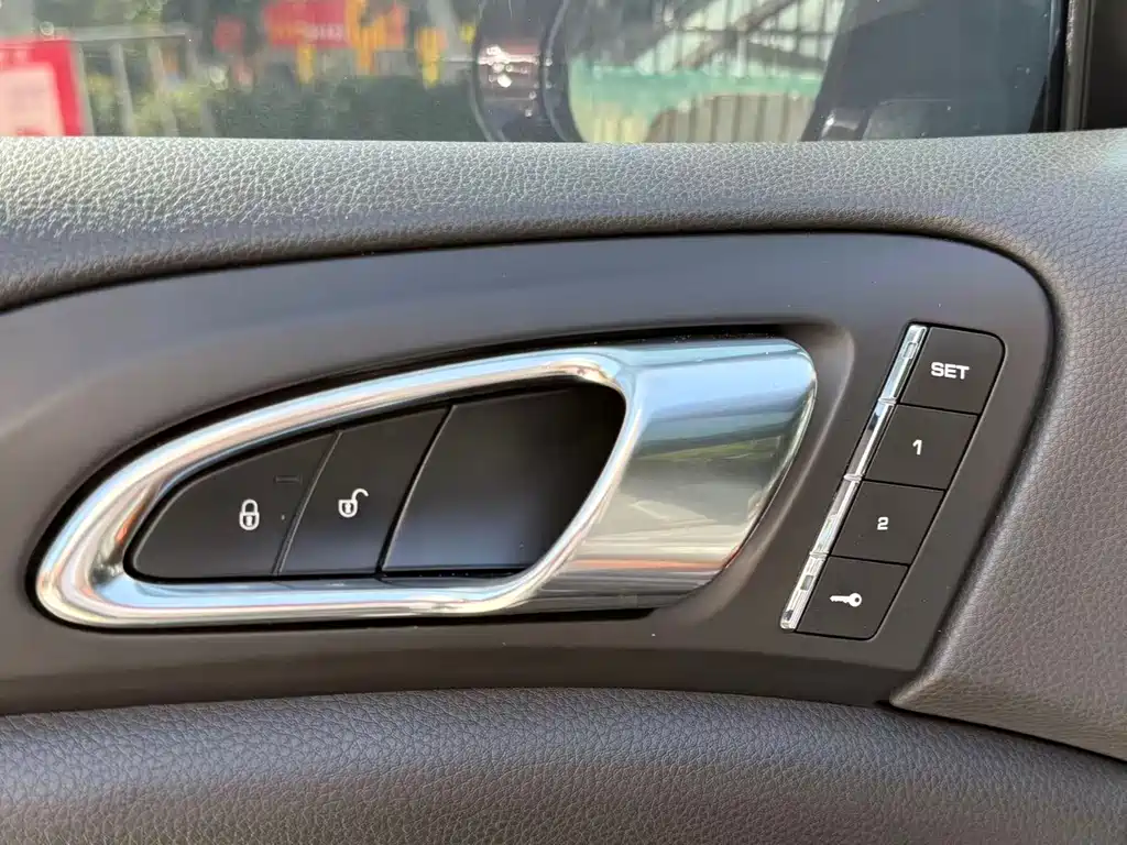 Porsche Cayenne 2016 Cayenne 3.0T